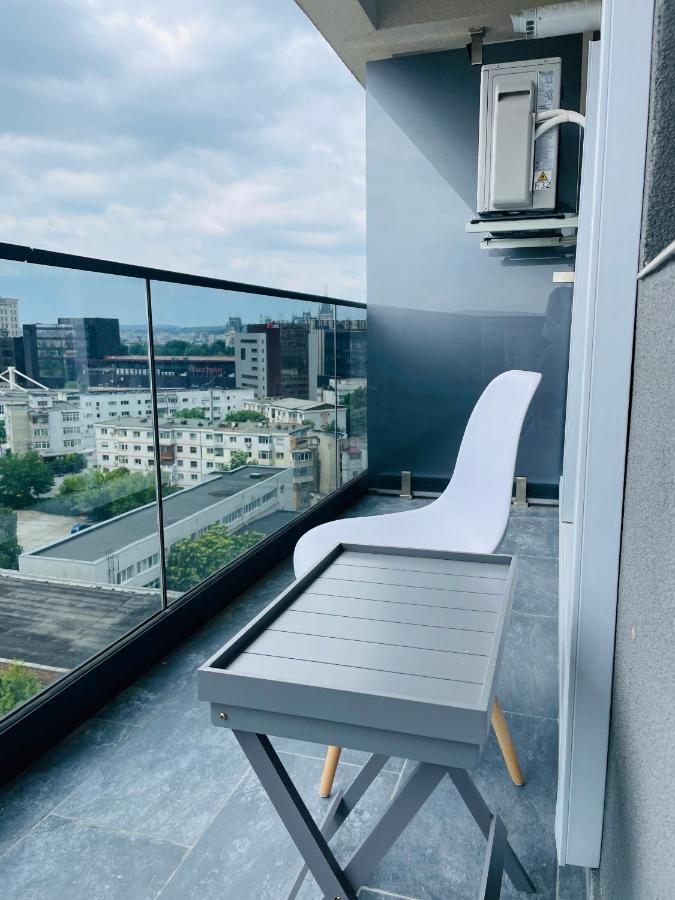 Q Royal Apartment - Palas Center Iasi Exterior foto
